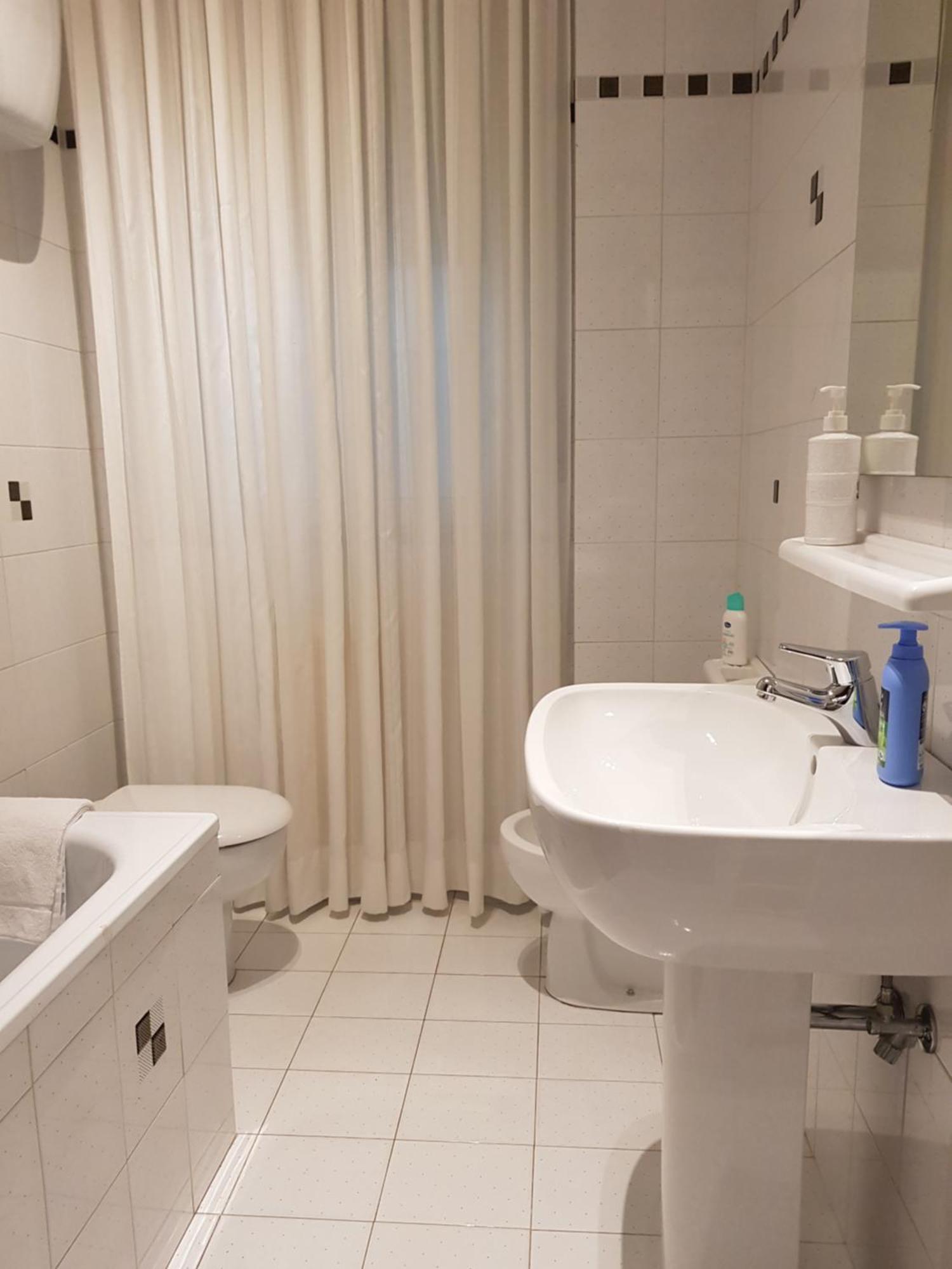 Appartamento La tua casa a Pescara Centro Esterno foto
