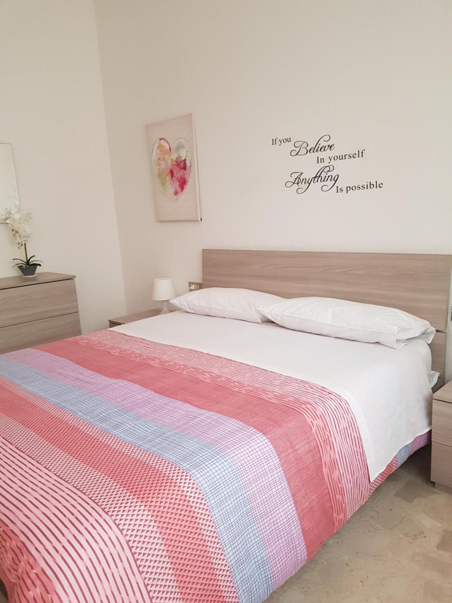 Appartamento La tua casa a Pescara Centro Esterno foto